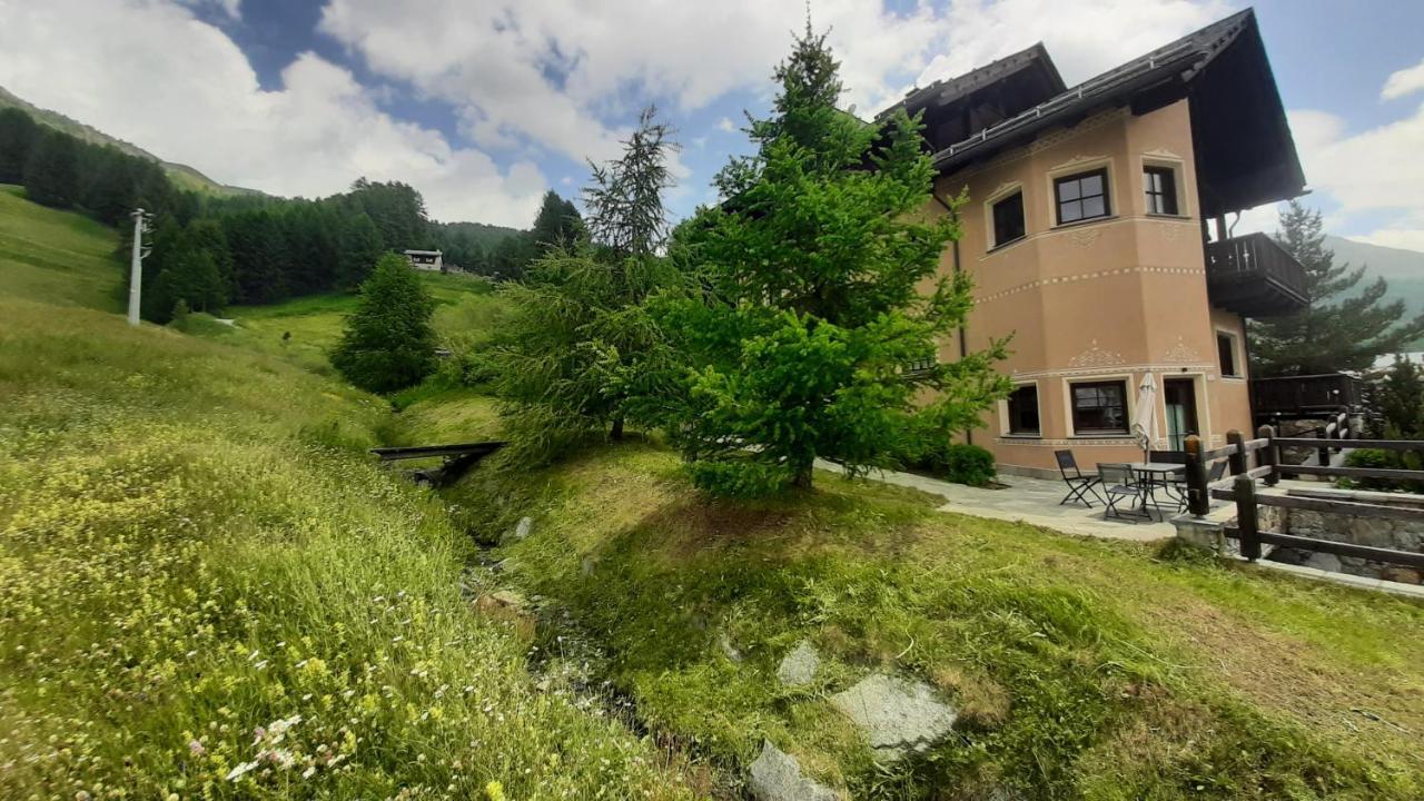 Chalet Rin da Pemont Livigno Bagian luar foto