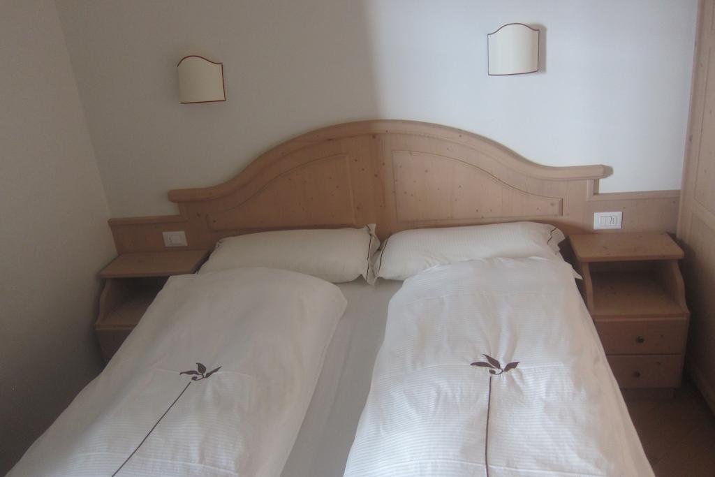 Chalet Rin da Pemont Livigno Ruang foto