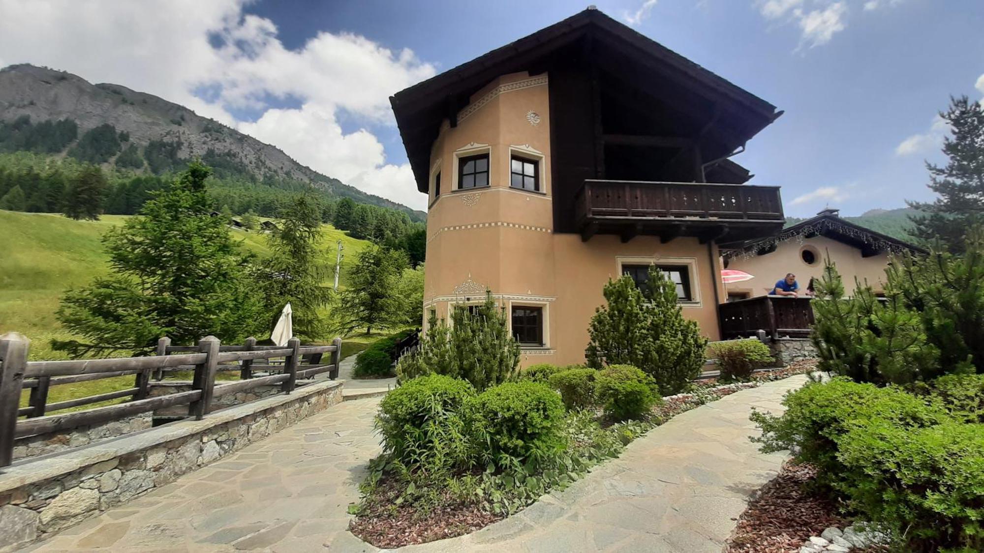 Chalet Rin da Pemont Livigno Bagian luar foto
