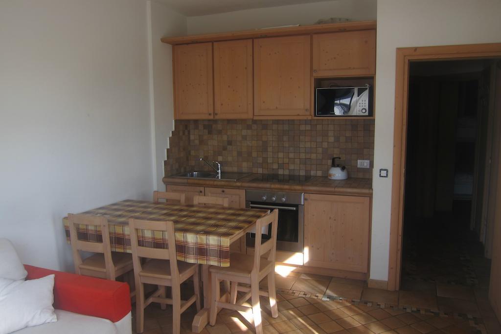 Chalet Rin da Pemont Livigno Ruang foto