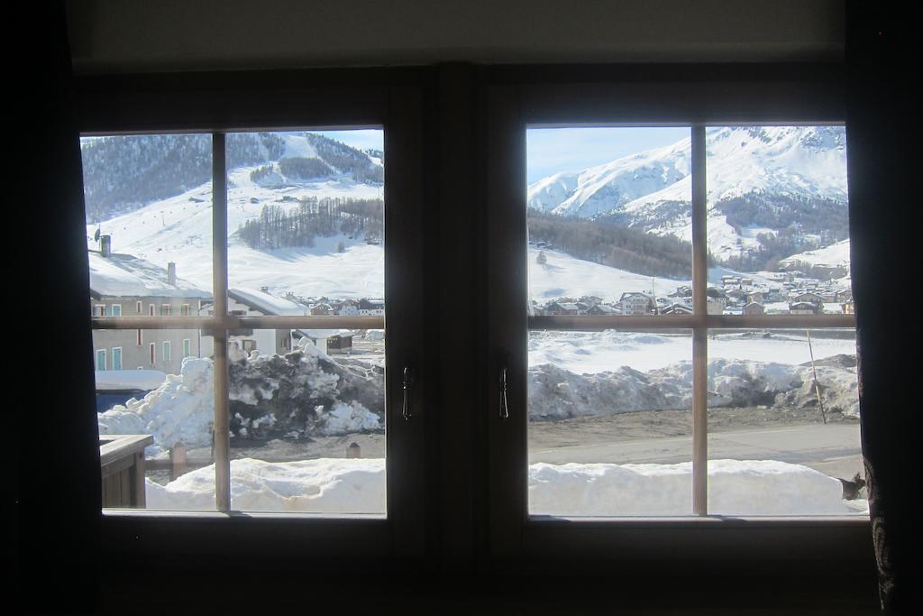 Chalet Rin da Pemont Livigno Ruang foto