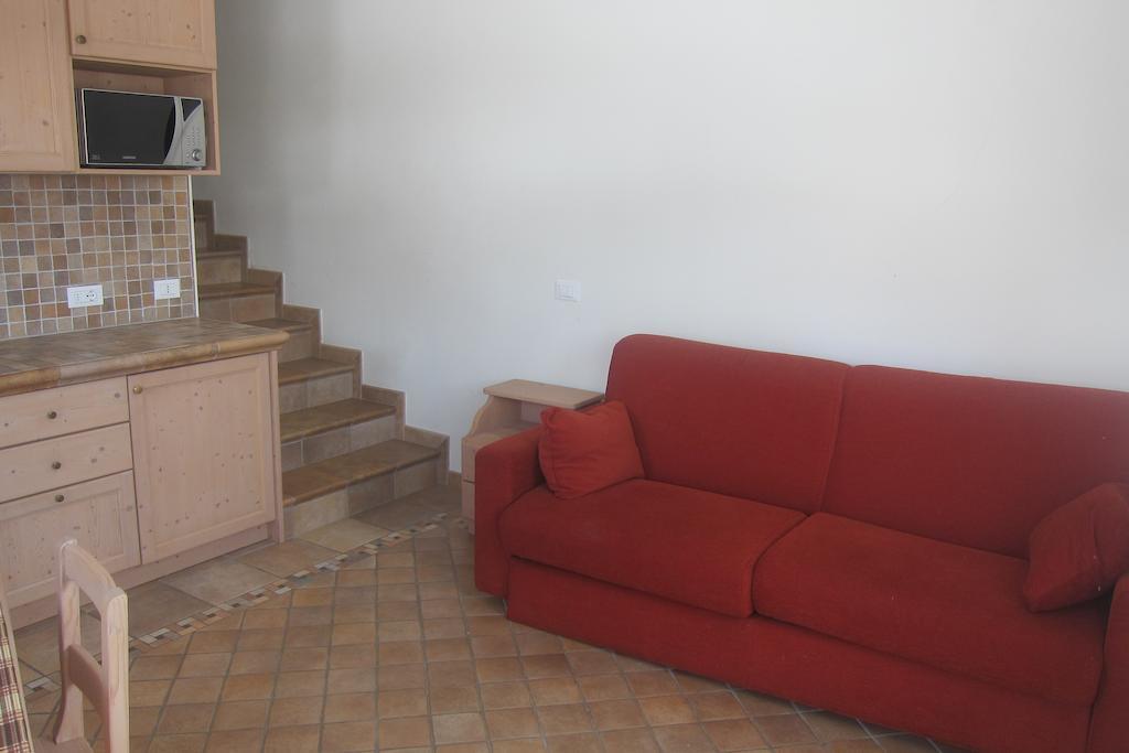 Chalet Rin da Pemont Livigno Ruang foto