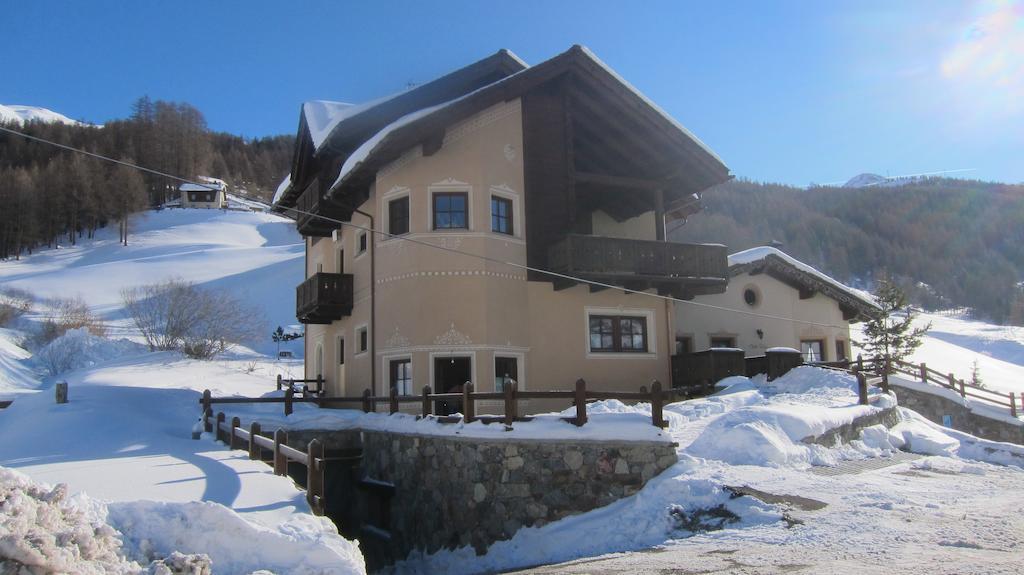 Chalet Rin da Pemont Livigno Bagian luar foto